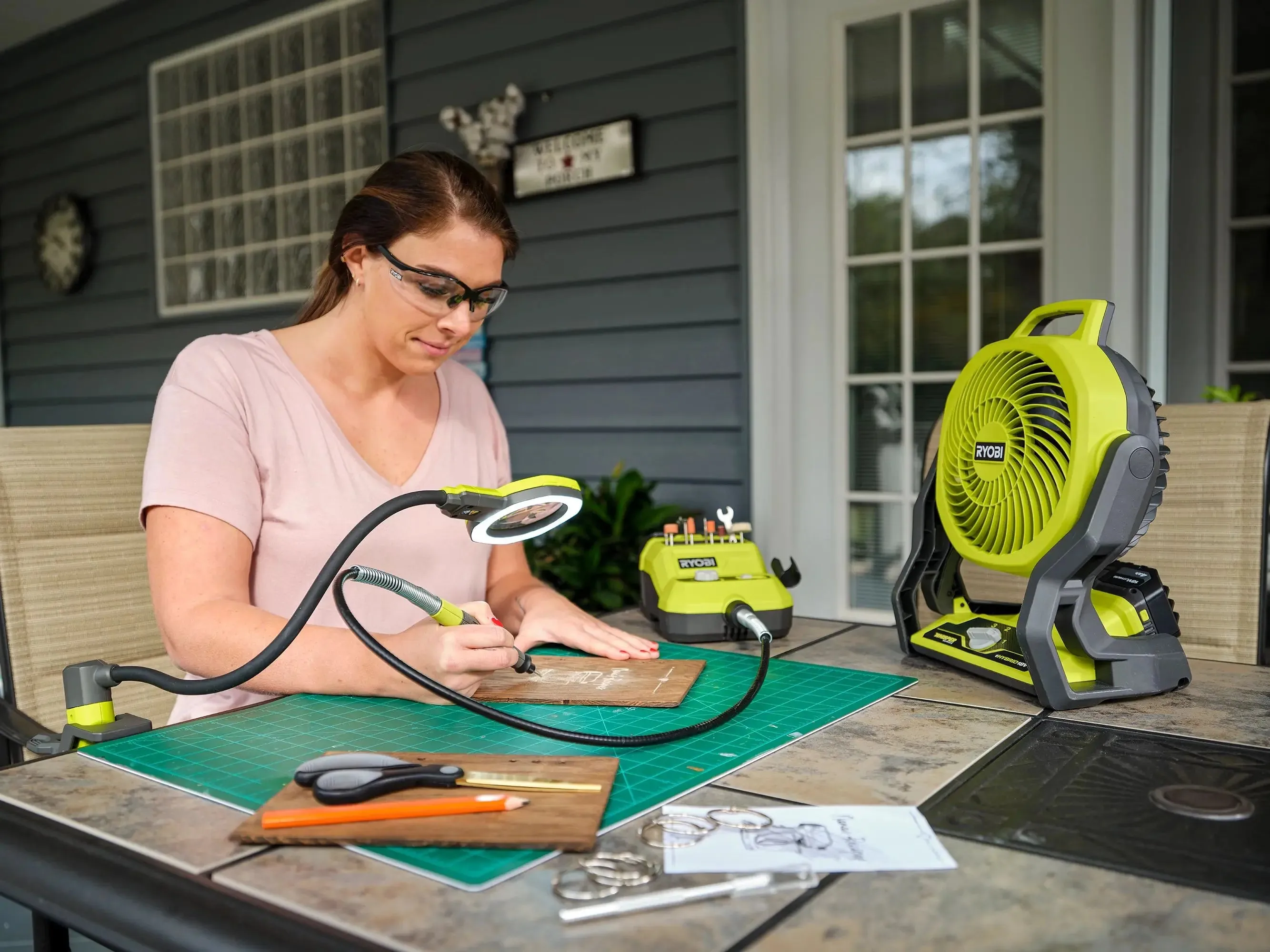 Open Box -  RYOBI ONE  18V Cordless Hybrid WHISPER SERIES 7-1/2 in. Fan (Tool Only)