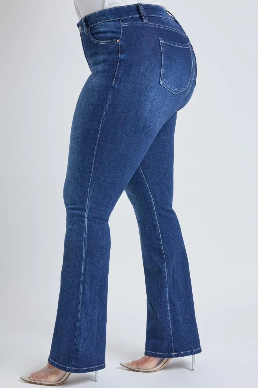 Women's  Plus Size Basic Flare Jeans