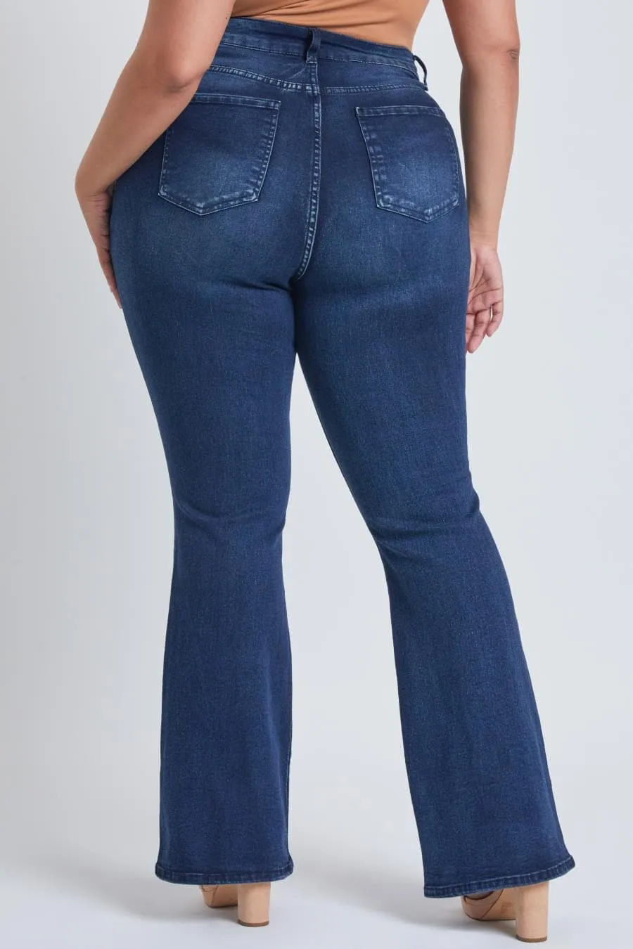 Women's  Plus Size Basic Flare Jeans